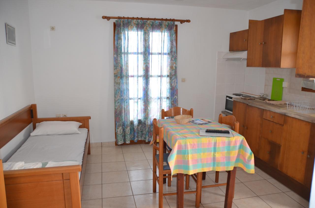 La Celestina Apartments Náousa Buitenkant foto
